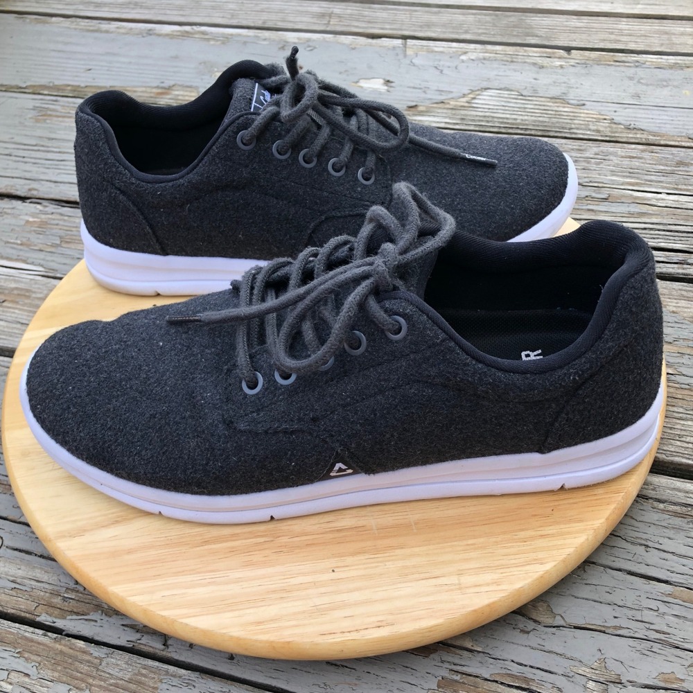 Travis Mathew Shoes Men 9 Cuater The Daily Wool Charcoal Golf Casual Lightweight